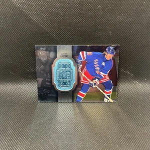 1998 SPx Finite SAMPLE # SPX99 Wayne Gretzky - Picture 1 of 2