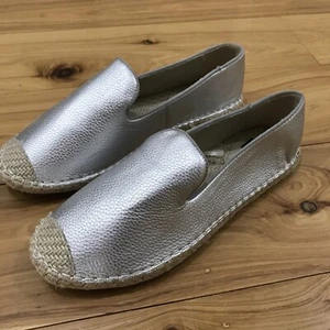 Silver Espadrilles Cotton On Brand Ladies Slip On Flat Loafer Size 39 NEW NoTags - Picture 1 of 4