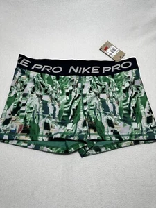 Nike Womens Mid-Rise 3" Printed Training Shorts Size XXL DQ5573-365 Green NWT - Picture 1 of 12