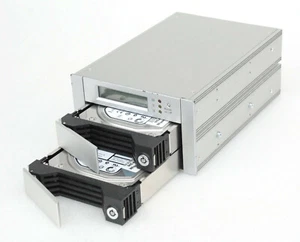 CARCASA EXTERNA RAIDSONIC SR2600-2SS2 RAID 0 1 CONTROLADOR F SATA IDE HDD A01 - Imagen 1 de 1