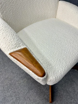 Espreguiçadeira giratória Adrian Pearsall - Imagem 1 de 4