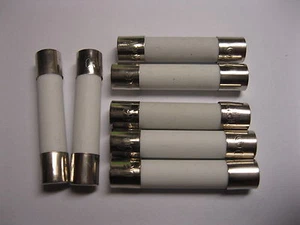 100 Pcs Fast Blow Ceramic Fuse 2A 250V 6mm x 30mm 6x30mm 630 New - Picture 1 of 1