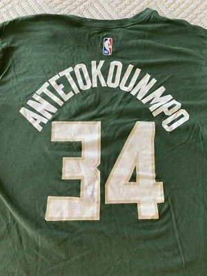 NBA NIKE TEE MILWAUKEE BUCKS GIANNIS ANTETOKOUNMPO SIZE: XXL, PRE-OWN FEE SHP - Image 1 of 4