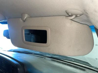 2003 - 2007 Chevy Silverado 1500 Passenger RH Right Dark Pewter-69D Sun Visor Foto 1 de 2
