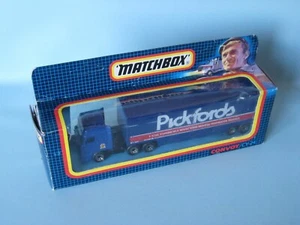 Matchbox Convoy Daf Box Car Pickfords Removals Boxed Truck Toy Model Car CY-24 b - Picture 1 of 6