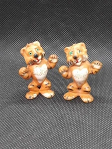 2x Vtg Tony Tiger Anthropomorphic Cat 1960s Plastic Charm Figure Carnival Prize - Picture 1 of 6
