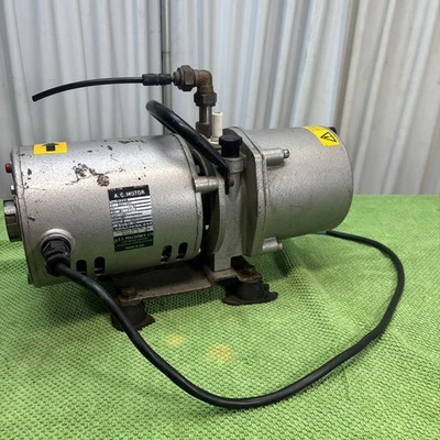 EDWARDS SPEEDIVAC 2 STAGE VACUUM PUMP GEC MACHINES 220V 1425 RPM 2.2A BS2208 - Image 1 of 4