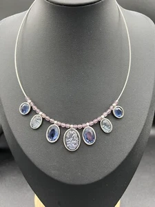 Silberfarbene Halskette mit 7 blauen Edelsteinen 16-18 Zoll - Bild 1 von 8