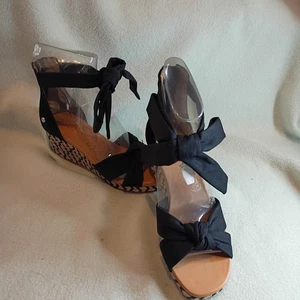 Sandalias alpargata UGG para mujer talla 8 cuña milenrama estilo pajarita negras - Imagen 1 de 18