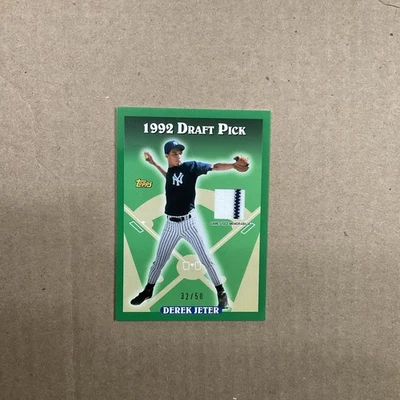 Topps DJ-93 2017 Derek Jeter 1992 selección del draft reliquia verde/50 Yankees leyenda de la corte Foto 1 de 3