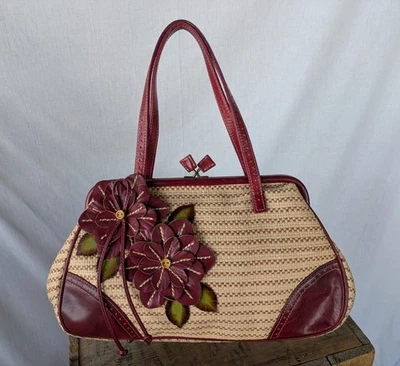 Isabella Fiore Handbag Woven Red Leather Flowers Kisslock VGUC - Image 1 of 4