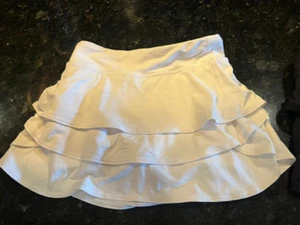 2 Athleta Girl Camo Swing Skorts White and  Black XS 6 Elastic Waist Casual - Picture 1 of 2