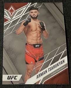 Arman Tsarukyan Phoenix Silver Prizm 2023 Panini UFC Chronicles #318