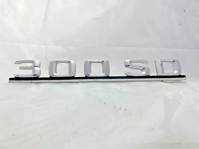 OEM Vintage Trunk Emblem for Mercedes Benz W126  300 SD 300SD 1268170715 OEM! - Image 1 of 4
