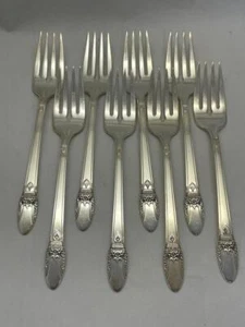 *1847 ROGERS & BROS SILVERPLATE *FIRST LOVE* 8 SALAD FORKS #B281 - Picture 1 of 9