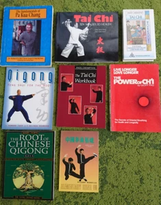 LOTE DE ARTES MARCIALES TAI CHI, QI GONG. - Imagen 1 de 24