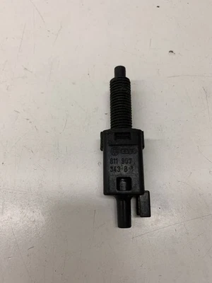 Sensor pedal freno audi a6 s6 c5 4b 1999 811907343b dra12099 Foto 1 de 2