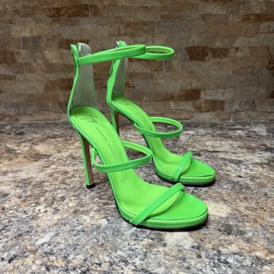 Salto Giuseppe Zanotti 120mm Harmony tamanho 37,5 EUR 7,5 EUA couro envernizado verde - Imagem 1 de 4
