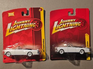 Johnny Lightning Forever 64 1:64 White Lightning 1953 Packard Caribbean + Reg. - Imagen 1 de 8