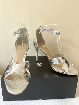 BNIB V BY VERY SILVER SNAKESKIN ANKLE STAP HEELED SANDALS SIZE 5/38 WIDE FIT - Image 1 of 4
