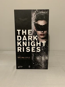 Figura 1/6 de Hot Toys MMS188 The Dark Knight Rises Catwoman Selina Kyle - Imagen 1 de 5