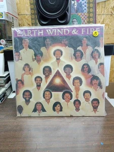 EARTH WIND & FIRE Faces Vinyl 2 LPs - Picture 1 of 2