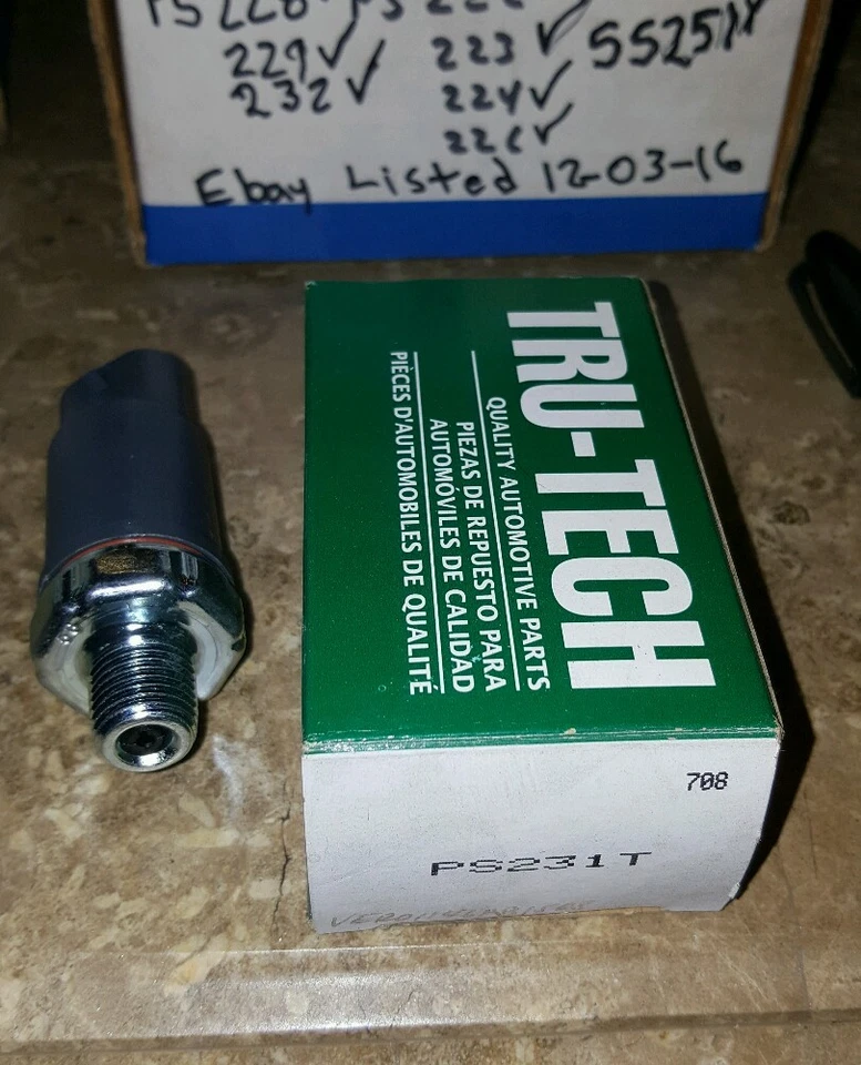 standard genuine parts oil pressure switch  part # ps-231t - image 1 of 1