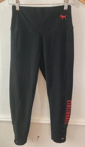 Victoria's Secret PINK size S Small Black Capris Cincinnati Yoga Pants j301 Cover