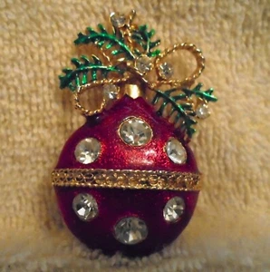 Vintage Red Enamel & Rhinestone Christmas Tree Ornament Pin Brooch 2.5 Inches - Picture 1 of 5