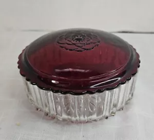 Caja de baratijas redonda en polvo de vidrio rubí Anchor Hocking década 1940 de colección - Imagen 1 de 6