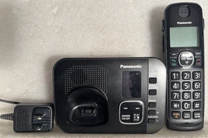 Panasonic KX-TGE630 & KX-TGEA60 telefono cordless con segreteria telefonica - Foto 1 di 1