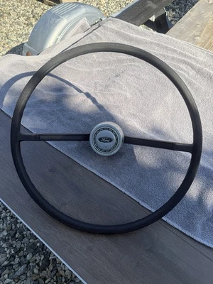 VINTAGE 1966 - 1971 EARLY FORD BRONCO 16" INCH STEERING WHEEL WITH HORN BUTTON - Image 1 of 4