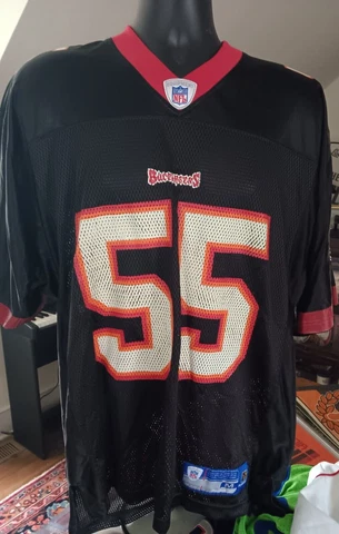 Derrick Brooks Tampa Bay Buccaneers Jersey Reebok Black Short Sleeve Mens Medium Cover