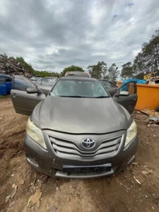 2010 Toyota Camry Radiator 2.4L Auto 06-11 Aurion RAV4 OE Replacement #B613 - Picture 1 of 7