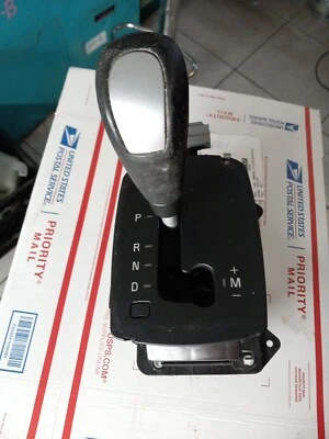 Palanca de cambios de piso de transmisión automática Volvo C70 2008-2012 ID 31259579 OEM Foto 1 de 4