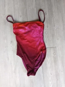 Vintage Roxanne Bra-Sized Swimsuit, Bright Floral Print Size 32C /8 - Picture 1 of 11