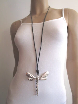 Lagenlook Modekette Damen Hals Kette Leder lang Silber Schwarz XL Libelle Neu - Bild 1 von 4