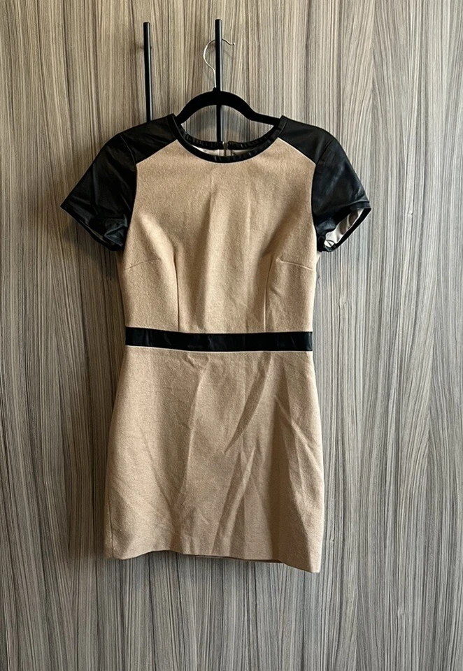 Club Monaco Wool Blend Lined Dress with Leather Trim Size 4 - Image 1 of 4
