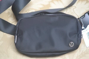 NWT New Lululemon Black Everywhere Belt Bag LU9AX2S One Size Nylon Black - Picture 1 of 6