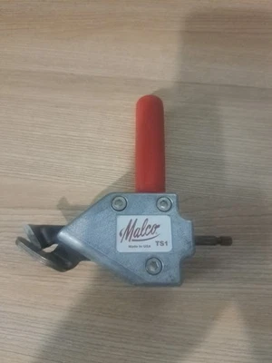 Accesorio de corte de chapa Malco TS1 Turbo cizalla calibre 20 usado  Foto 1 de 4