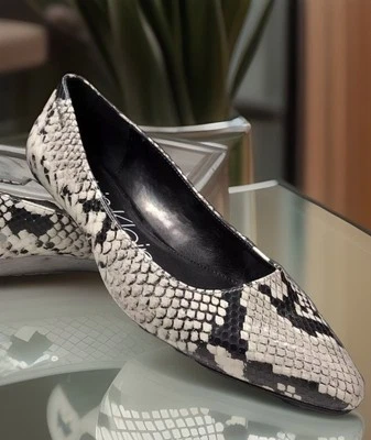 Calvin Klein Talla 8.5 Plano Estampado Serpiente Foto 1 de 4