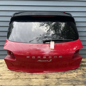 OEM 2015 - 2018 PORSCHE MACAN REAR TRUNK LID TAIL GATE ASSEMBLY RED - Picture 1 of 17