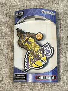 Kobe Bryant 1998 Player Key Ring New in Package - Picture 1 of 2