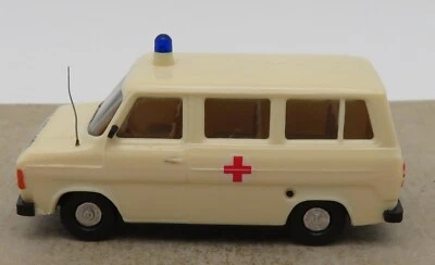 Micro Herpa Ho 1/87 Ford Transit Croce Rosso Notartz No. Box #7501 Con Diorama - Immagine 1 di 4