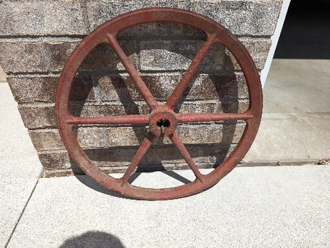 VINTAGE CAST IRON SHUT OFF VALVE LARGE RED WHEEL 19” Cover