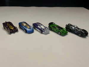 Lote de 5 modelos exóticos Hot Wheels 1974, 1993, 2-1994 y 1997 ¡Excelente estado! - Imagen 1 de 23