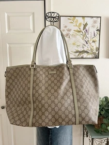 Bolso de mano grande Gucci GG con monograma de PVC con ribete de cuero como nuevo - Imagen 1 de 15