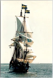 Kalmar Nyckel Tall Ship Replica Sailing Postcard Wilmington DE - Picture 1 of 2