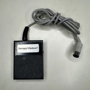 Pedal Dentsply / Cavitron IPX1 para Bobcat o similar - 3 pines - sin probar - Imagen 1 de 3