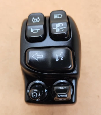 17-23 21 Harley Davidson Road Glide M8 LFT 手控制 HORN HIGH BEAM 原始设备制造商 RG2 — 第 1/4 张图片